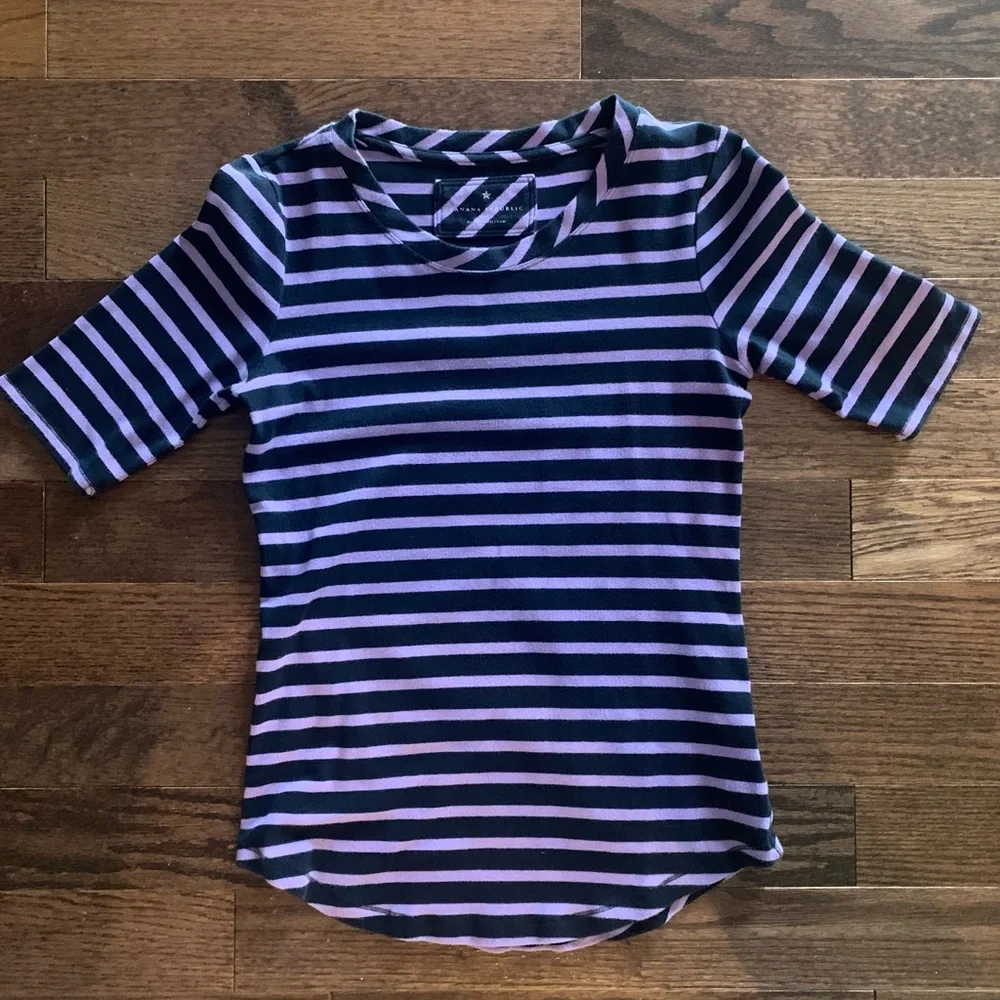 STRIPES! STRIPES! STRIPES!  Purple and black!  Great combo! - Picture 3 of 3